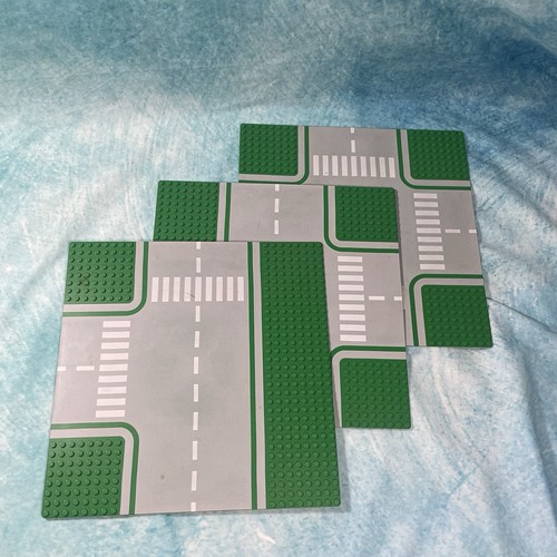 Vintage lego town road - 3,