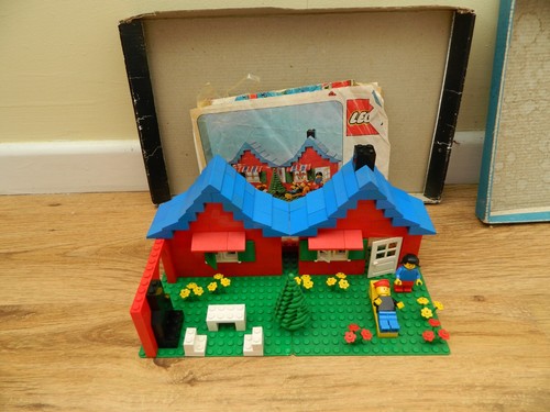 Lego town 376 house with - 376,