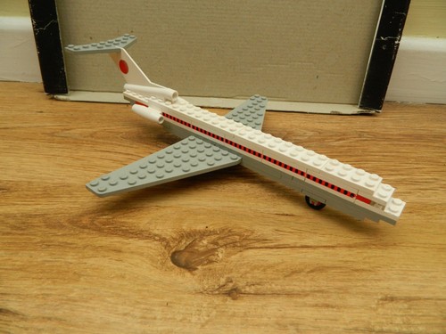 Lego town 698 boeing - lego,