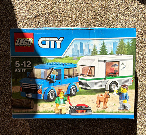 Lego city town 60117 van - city,