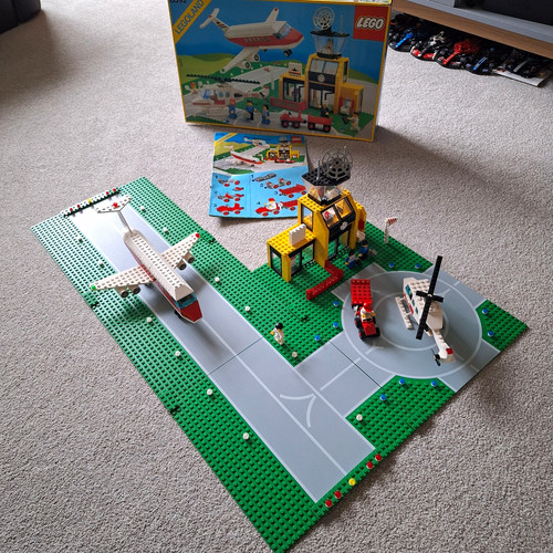 Lego town legoland - lego, airport