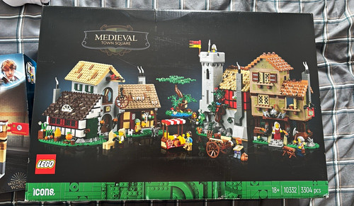 Lego icons medieval town - lego,