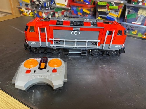 Lego locomotive from set - lego, 60098