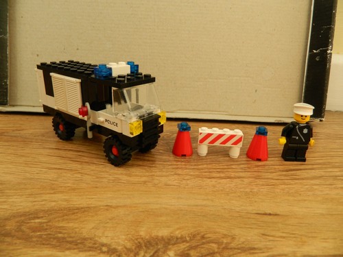 Lego town 6681 police van - –,