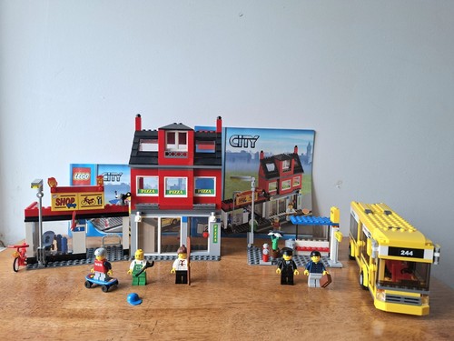 Lego city corner 99 - city:, 99%