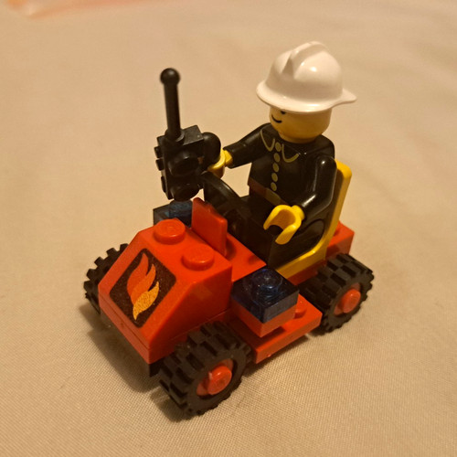 Lego town fire chief car - lego,