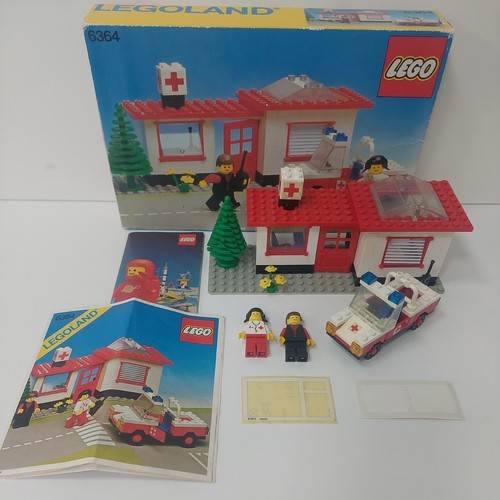 Lego town medical paramedic - lego,