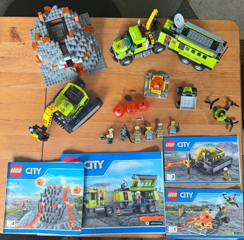 Lego city volcano exploration - city:,