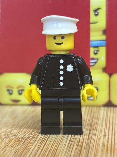 Lego town vintage police - town,