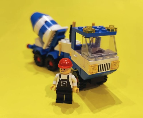Vintage lego town cement mixer - lego,